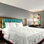Hampton Inn By Hilton And Suites Ft. Lauderdale-Airport