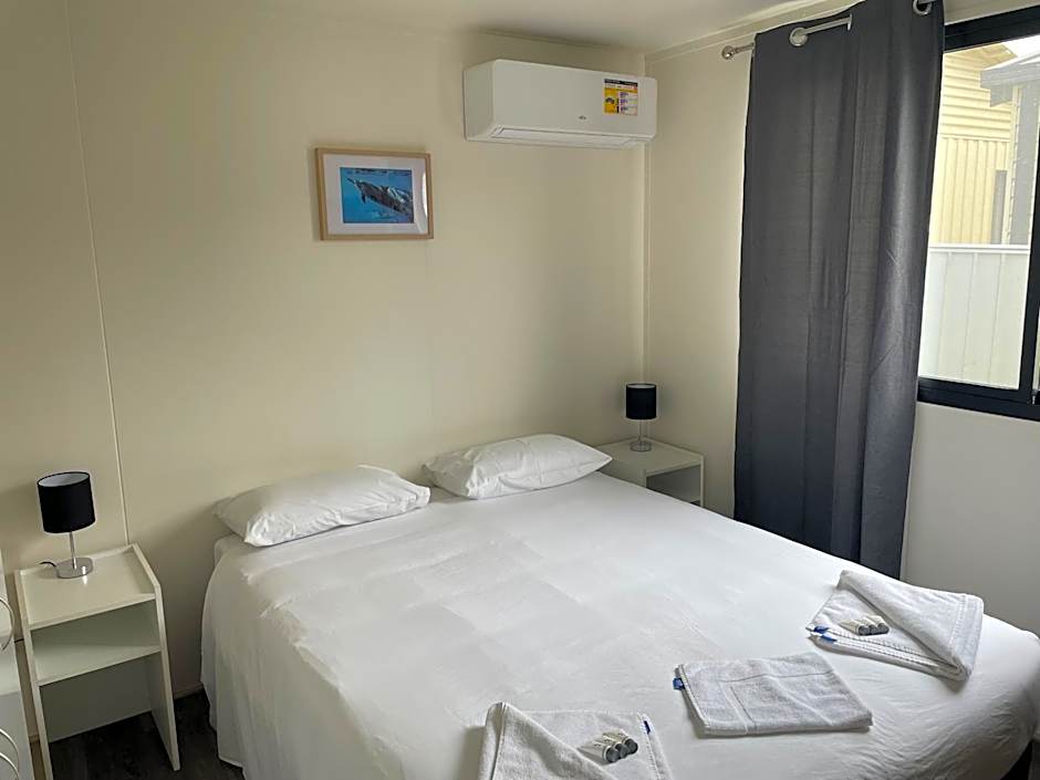 Lakes Main Holiday Park