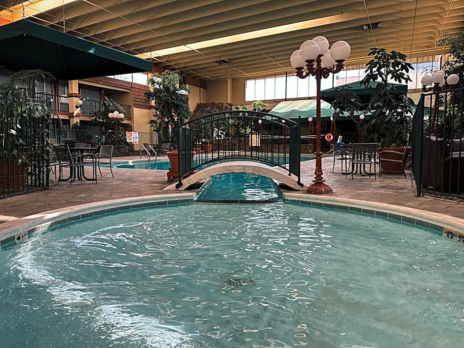 Clarion Inn