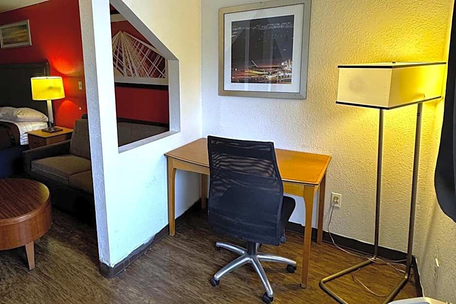 Woodbridge Inn By OYO Rome