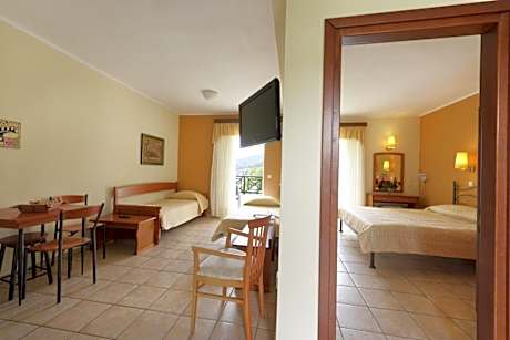 Superior Apartment (2-4 adults)