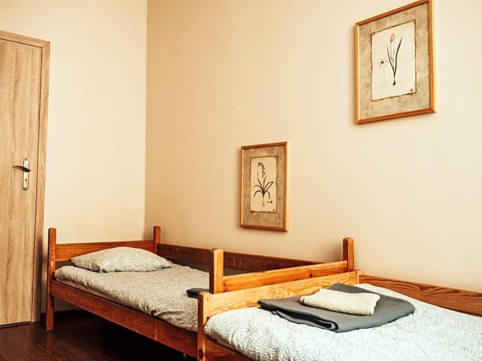 Noclegi na Słowackiego 6