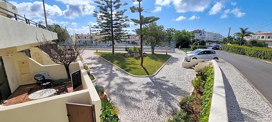 Albufeira Jardim by Umbral