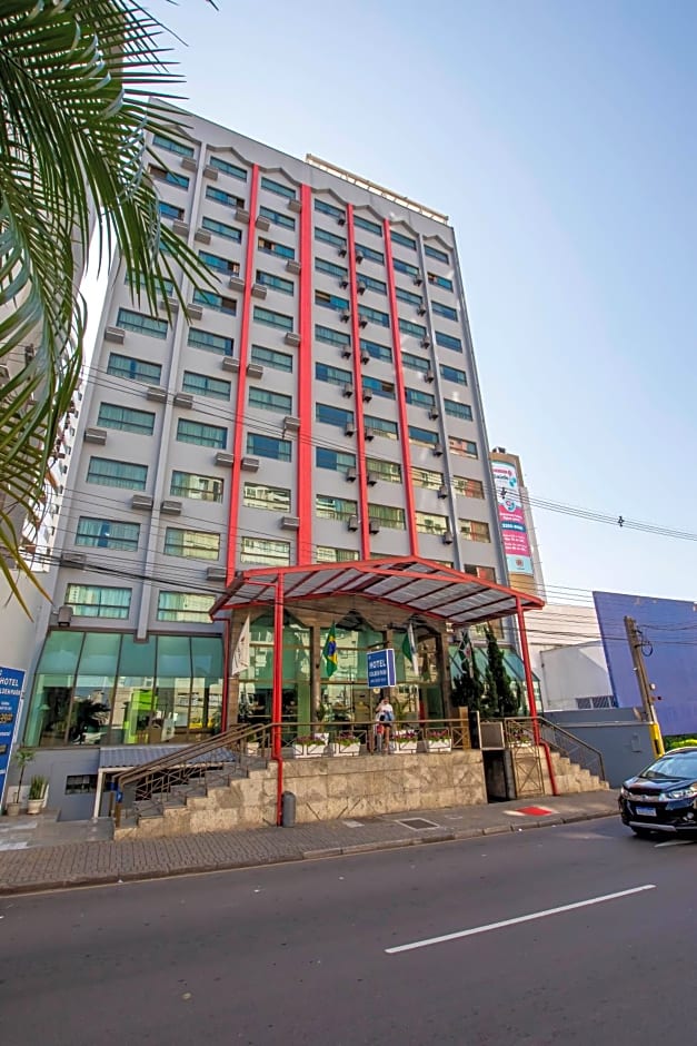 Hotel Golden Park Curitiba By Nacional Inn