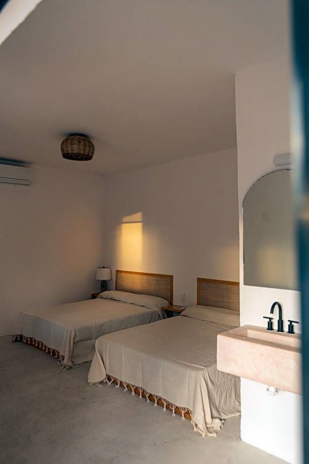 La Punta Rooms
