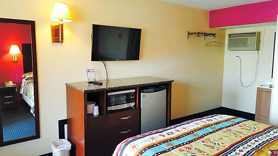 American Inn and Suites