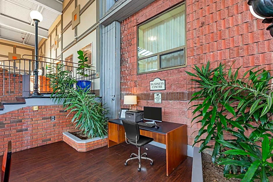 Quality Inn & Conference Centre