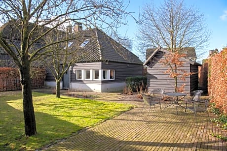 Aan het Dijksteegje B&B - Logies