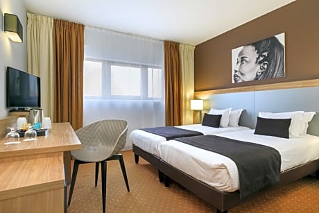 Superior twin room