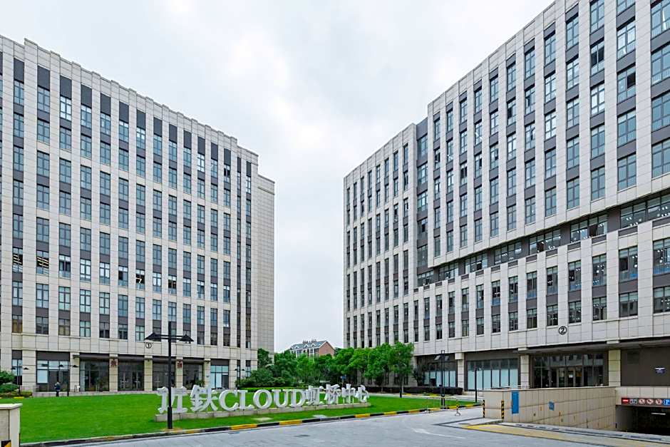 JI Hotel Shanghai Hongqiao Aegean Sea
