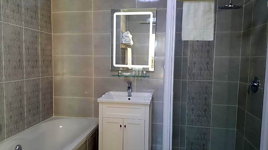 Lakeview Boutique Hotel & Conference Center