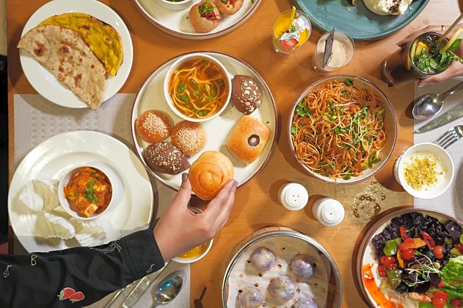 Courtyard by Marriott Bhopal