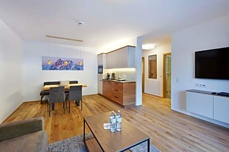 Deluxe Penthouse with Connecting Door