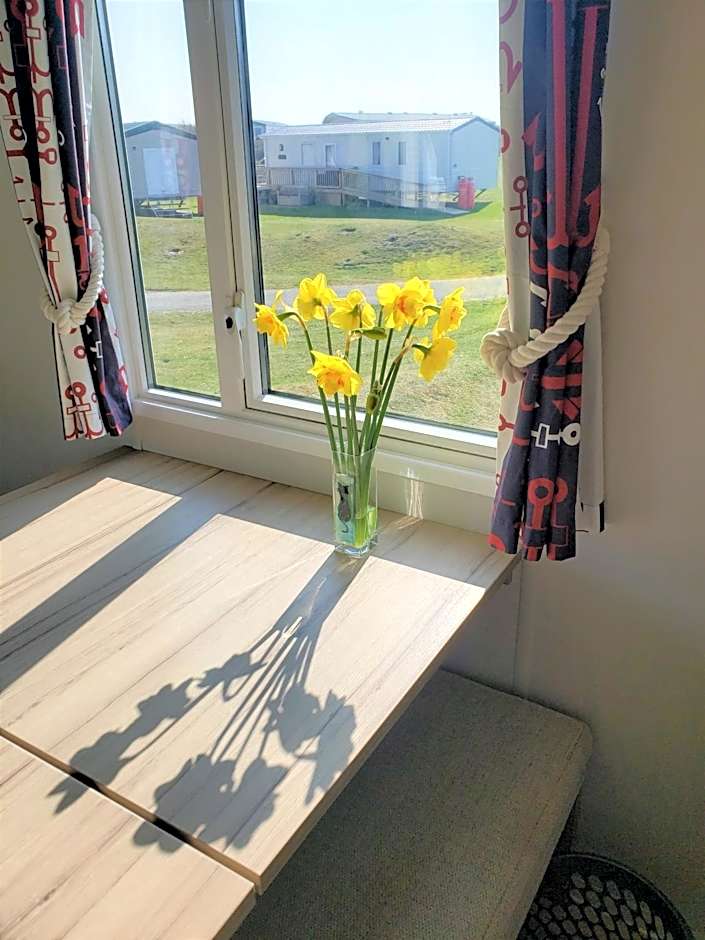 Sea Break, Perran Sands, Perranporth