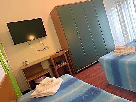 Quadruple Room with Balcony