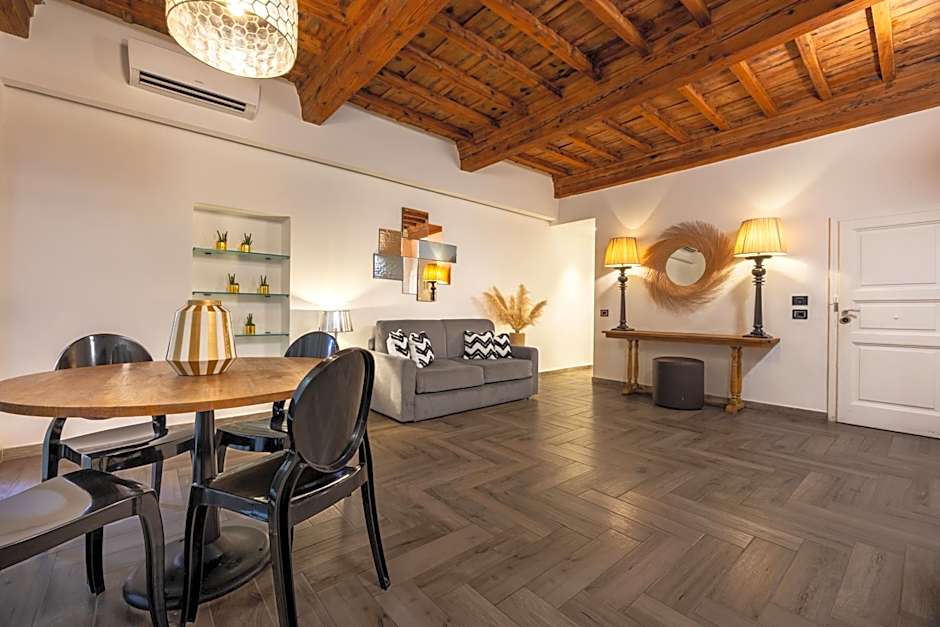 Globus Urban Hotel