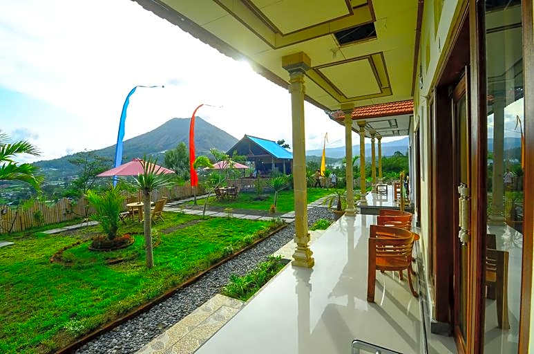Volcano Lake View