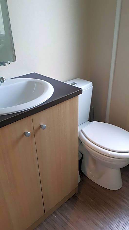 Maison mobilhome sans vis à vis au calme et en hauteur