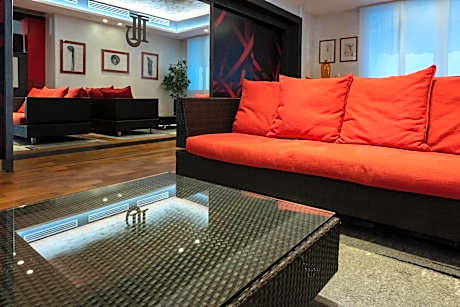 Jet Hotel, Sure Hotel Collection by Best Western