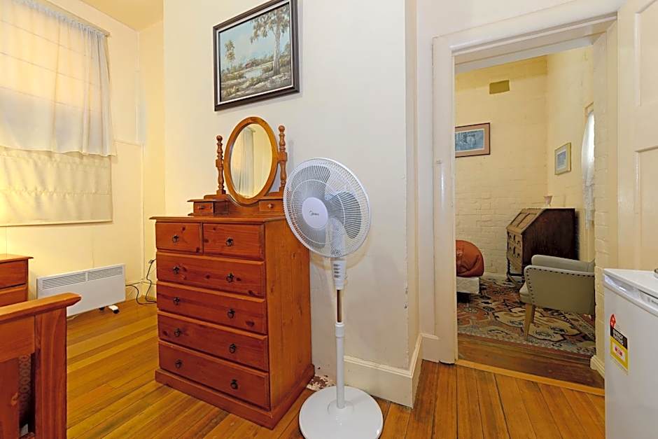 Edinburgh Gallery Bed & Breakfast