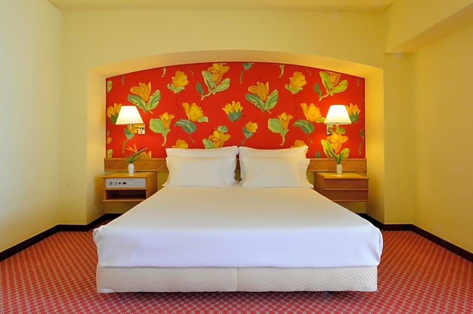 Pestana Delfim Beach & Golf Hotel