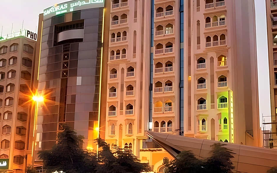 Landmark Plaza Hotel