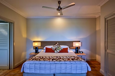 Apartment, 1 Bedroom, Bay View (1 Queen Bed)