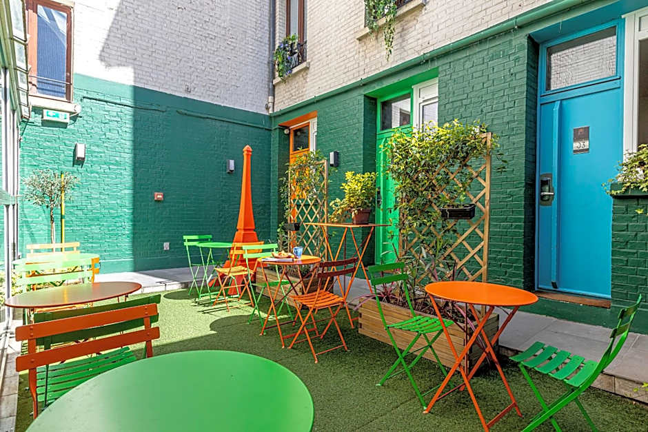 Hotel Alpha Paris Tour Eiffel