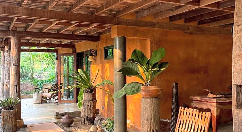 Bambuh Boutique Homestay - Adult Only