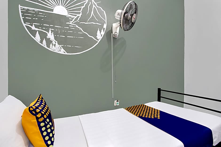 SPOT ON 92490 Casa Homestay Syariah