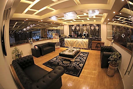 Grand Mongolia Hotel