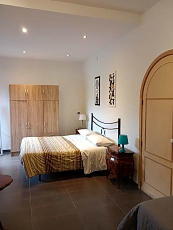Triple Room with Terrace