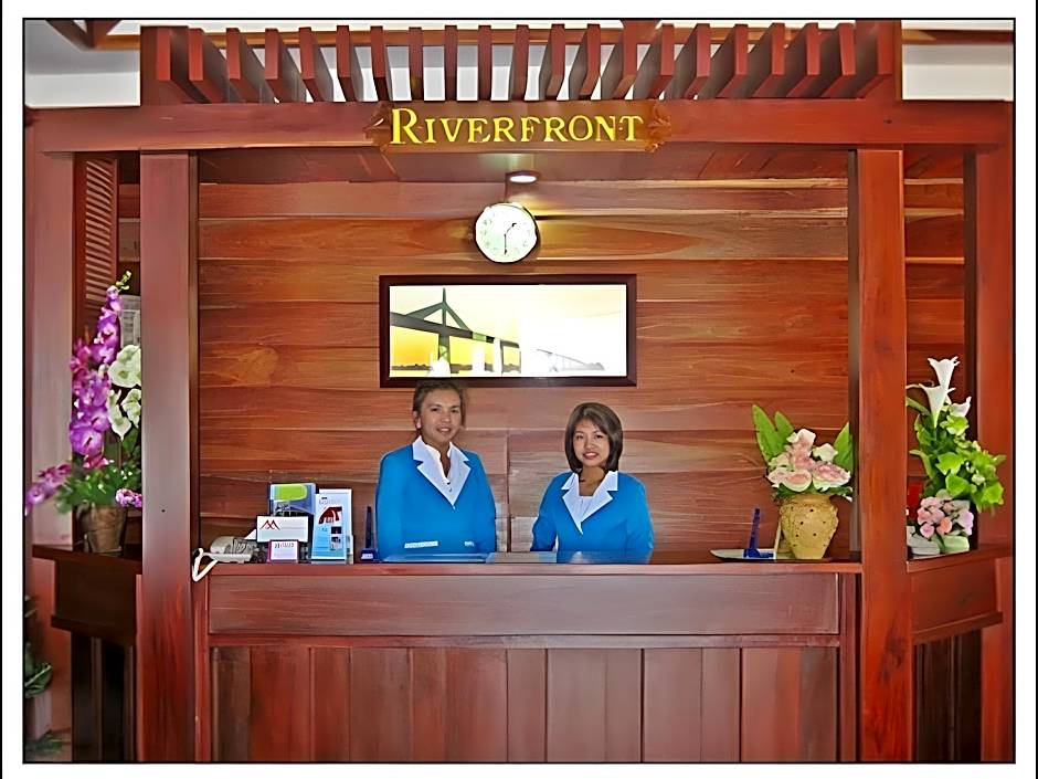 Riverfront Hotel Mukdahan