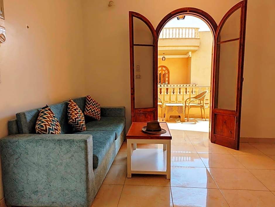 Mikhaila Guest House