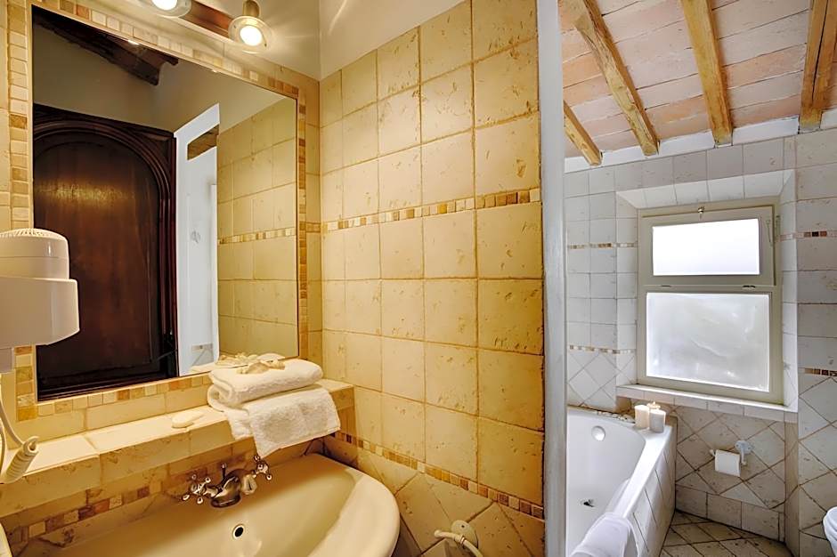 San Lorenzo a Linari Resort