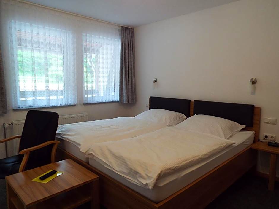 Hotel garni Zum Reinhardswald