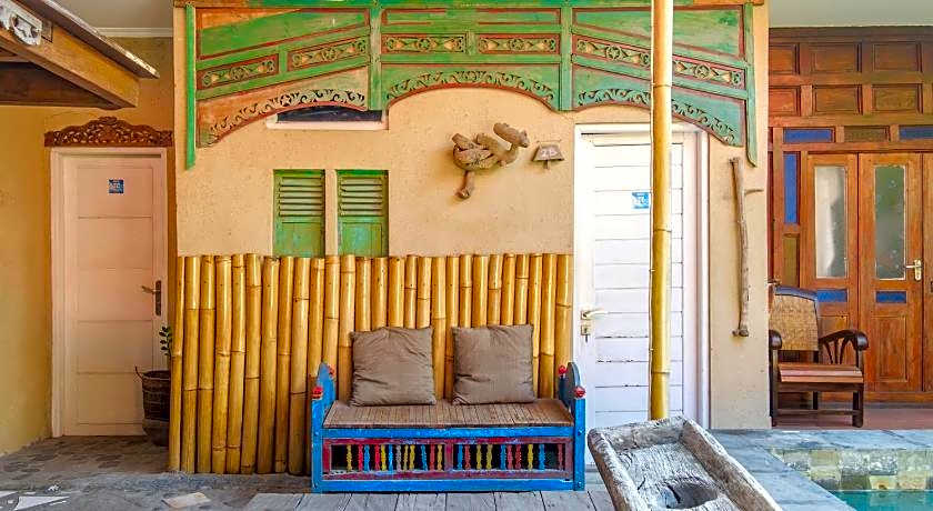 TwoSpaces Living at Wave And Chill House, Canggu