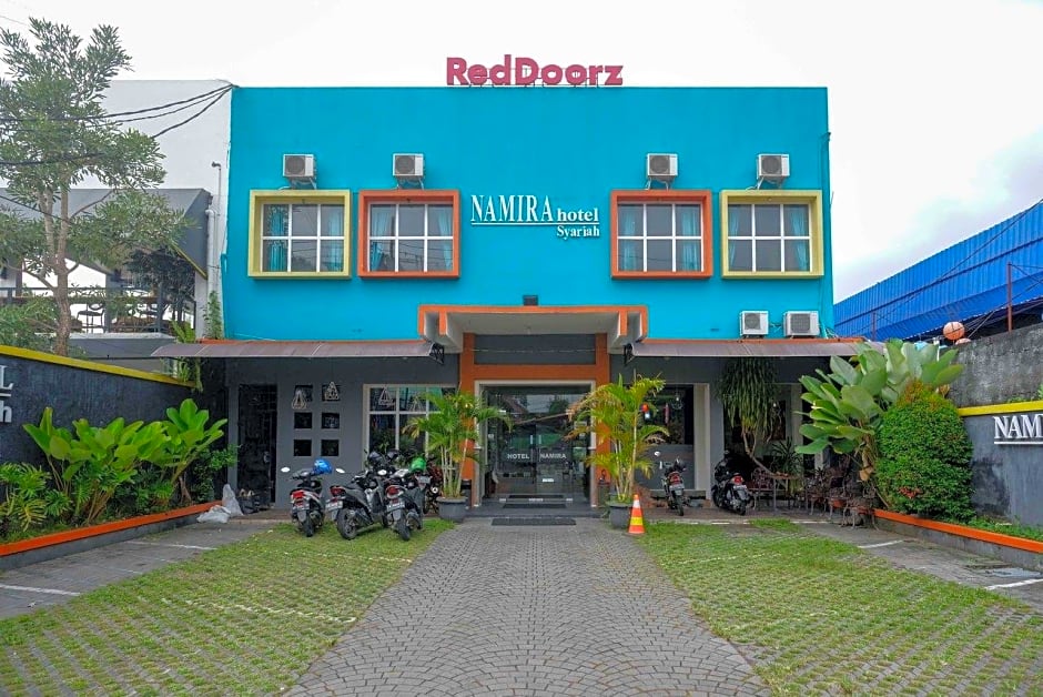 RedDoorz Syariah @ Namira Hotel