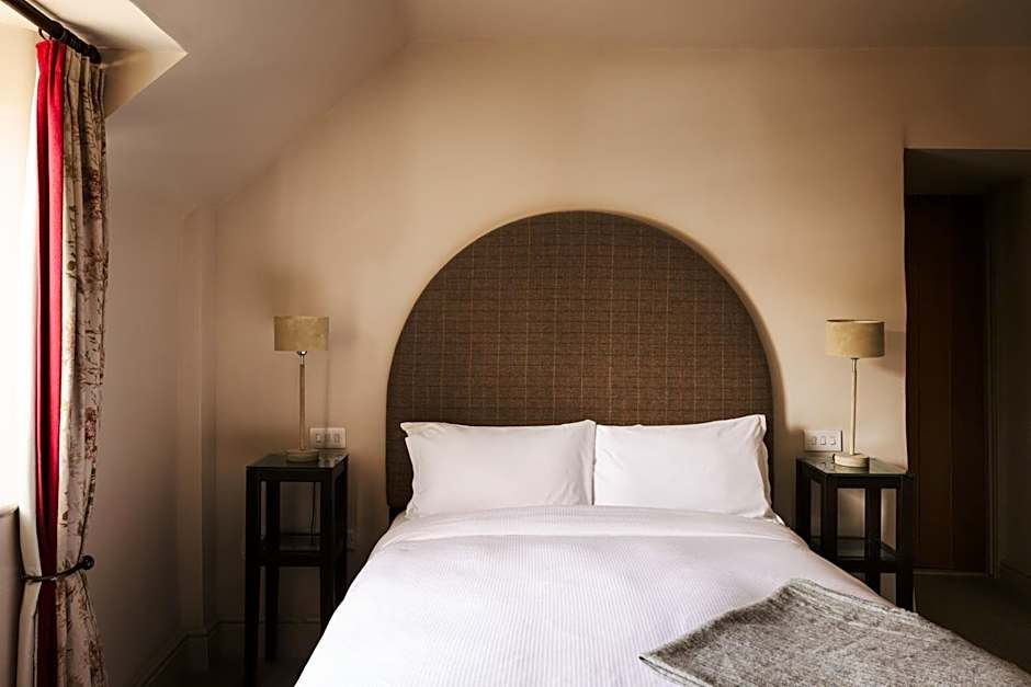 The Pilsley Inn - Chatsworth