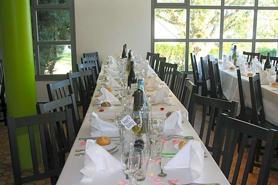 Hotel Restaurant Campanile De Saumur