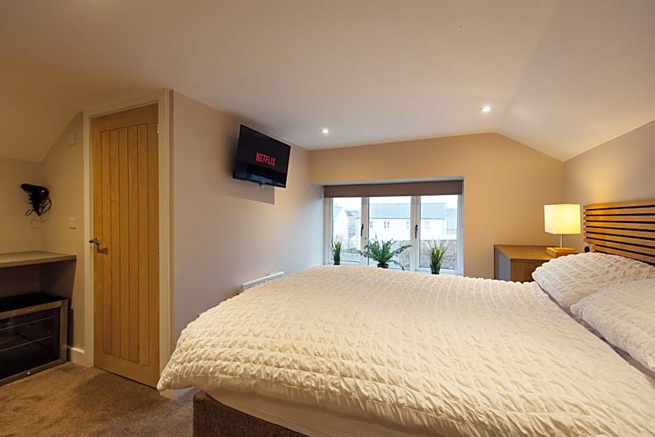 The Dolphin Hotel & Restaurant