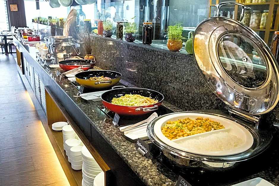 Amari Dhaka Hotel