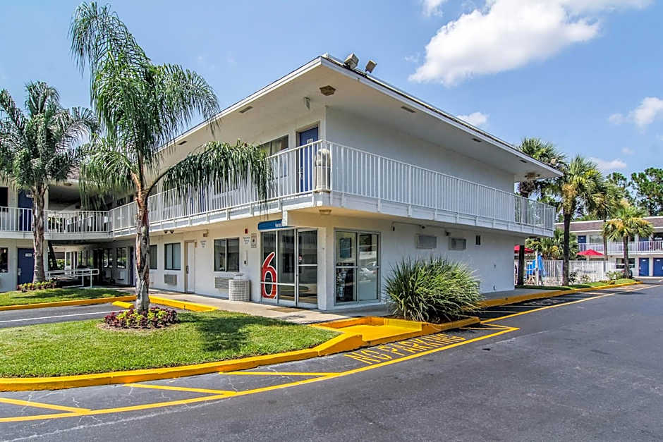 Motel 6 Jacksonville - Orange Park