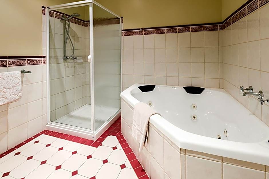 castlemaine colonial motel