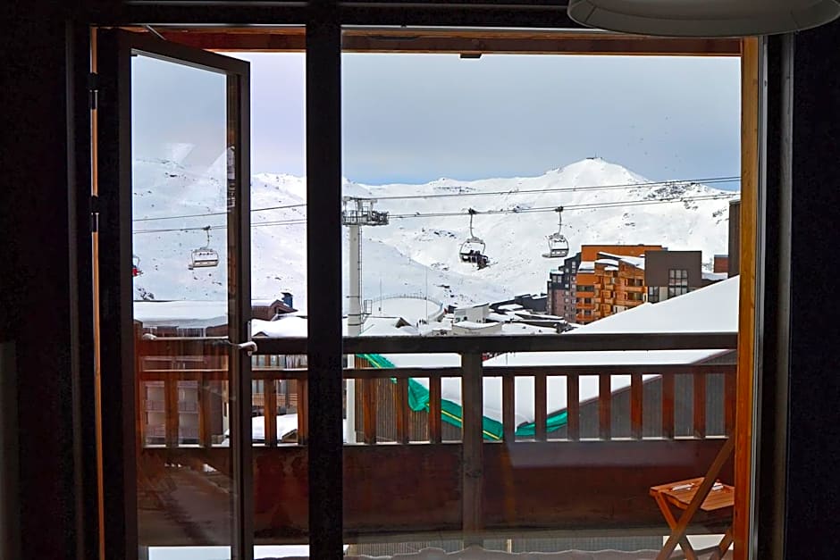 Langley Hôtel Tango