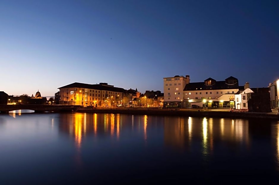 Leonardo Hotel Galway - Formerly Jurys Inn