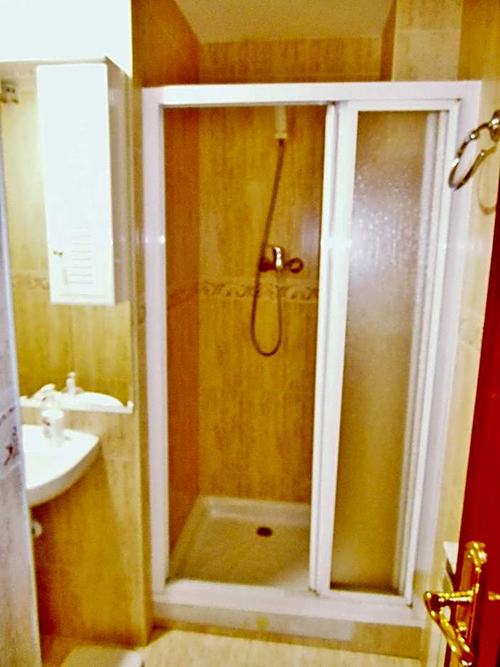 Martin House & Granada