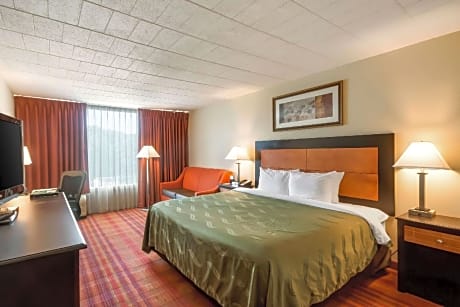 King Room - Non-Smoking