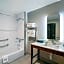La Quinta Inn & Suites by Wyndham Tuscaloosa - McFarland