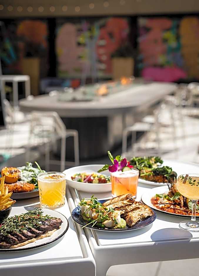 The Gwen, a Luxury Collection Hotel, Michigan Avenue Chicago